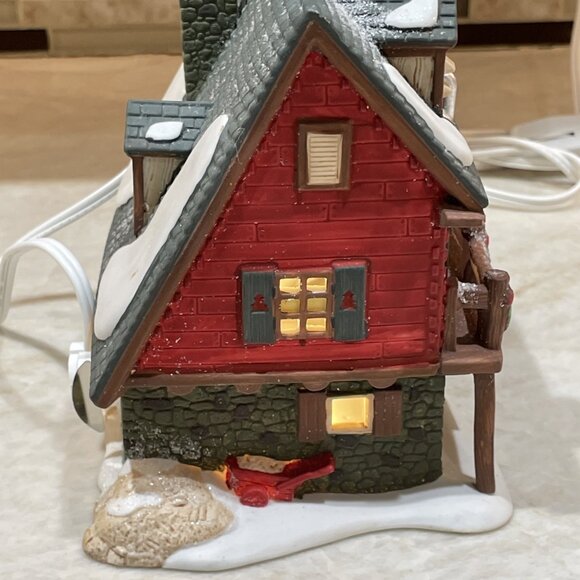 Vintage Dept 56 North Pole Series SANTA'S WOODWORKS 56286 Lighted Building 1993 - Picture 8 of 14